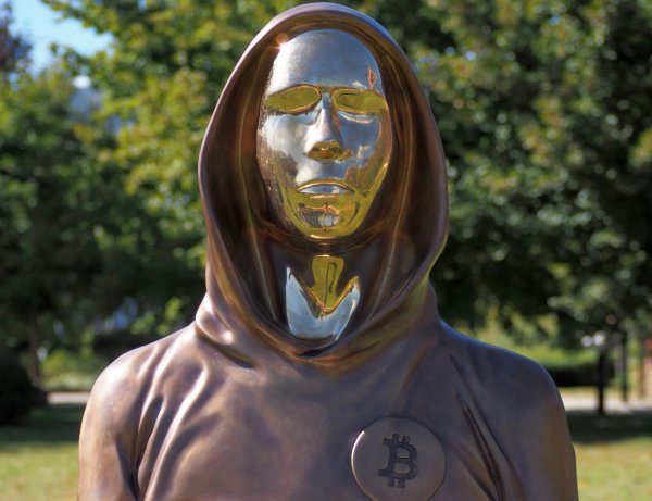 Satoshi Nakamoto vlastní údajně jeden milion Bitcoinů